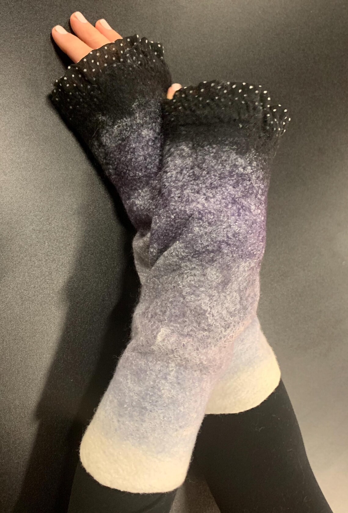 Grey and Black Arm Warmers - Image 5